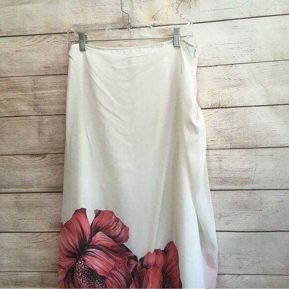 CACHE SARONG STYLE MAXI SKIRT IN FLORAL PRINT - Picture 3 of 13
